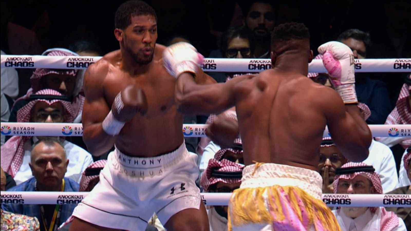 Anthony Joshua demolishes Francis Ngannou in two rounds in Riyadh