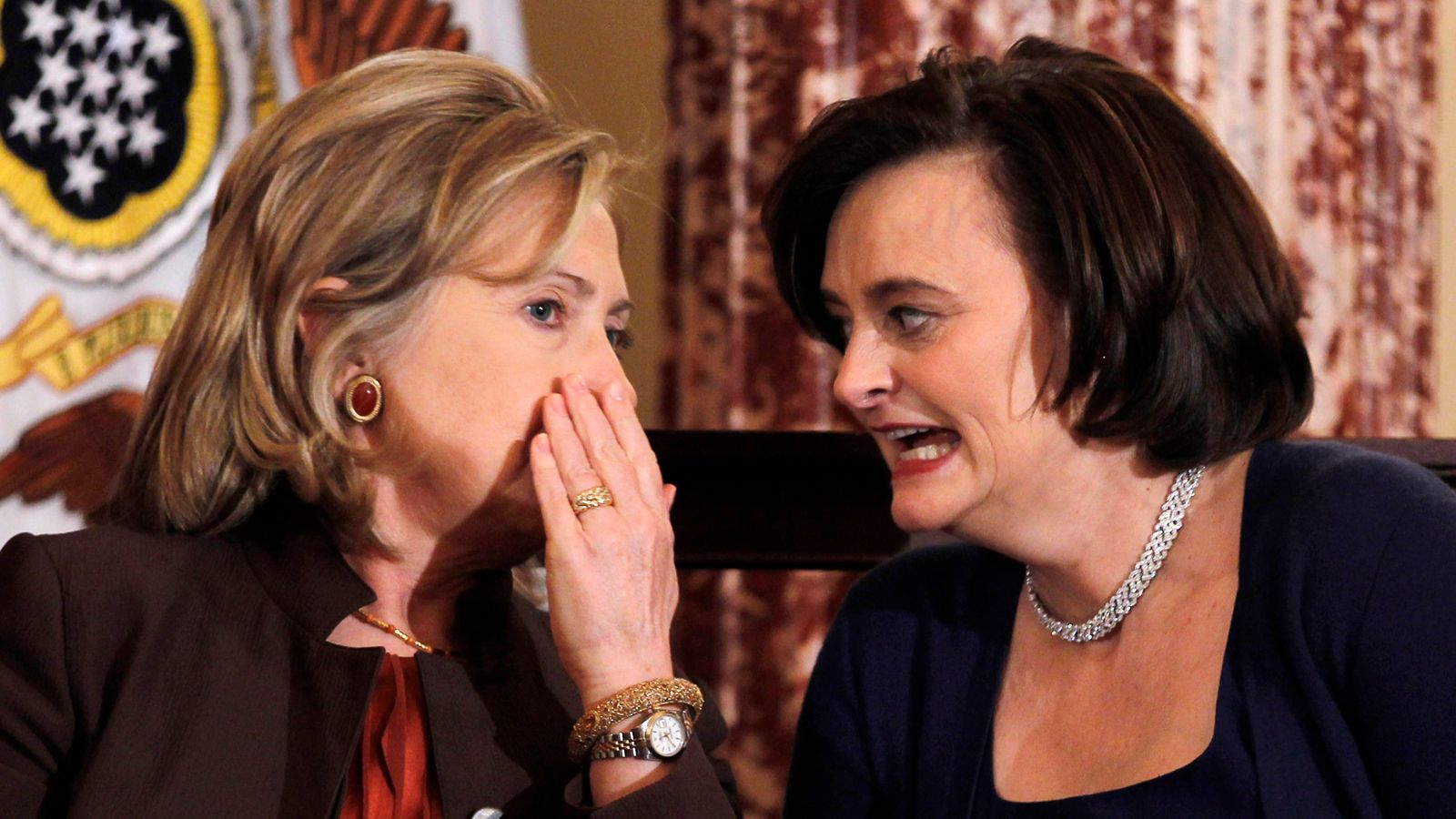Изображение Хилари Клинтън и Чери Блеър през 2010 г Снимка