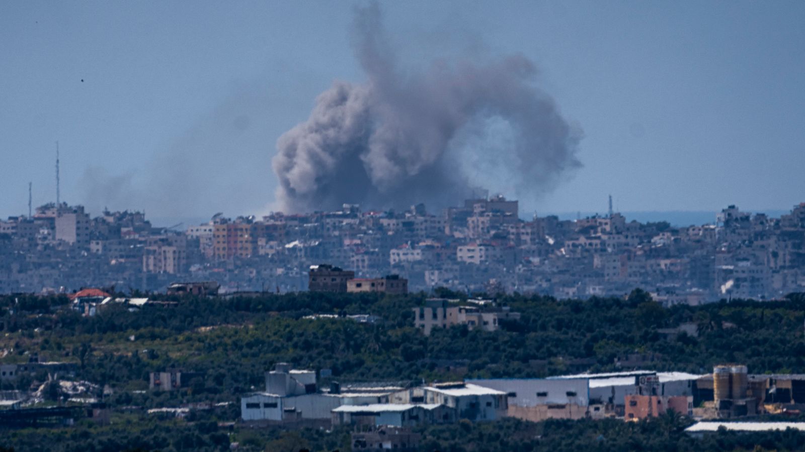Israeli strike kills aid workers in Gaza