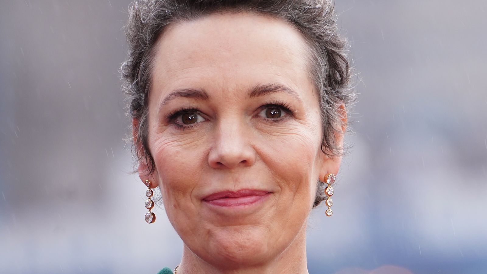 Olivia Colman: I'd be paid more if I was Oliver, says actress - as she hits out at gender pay gap