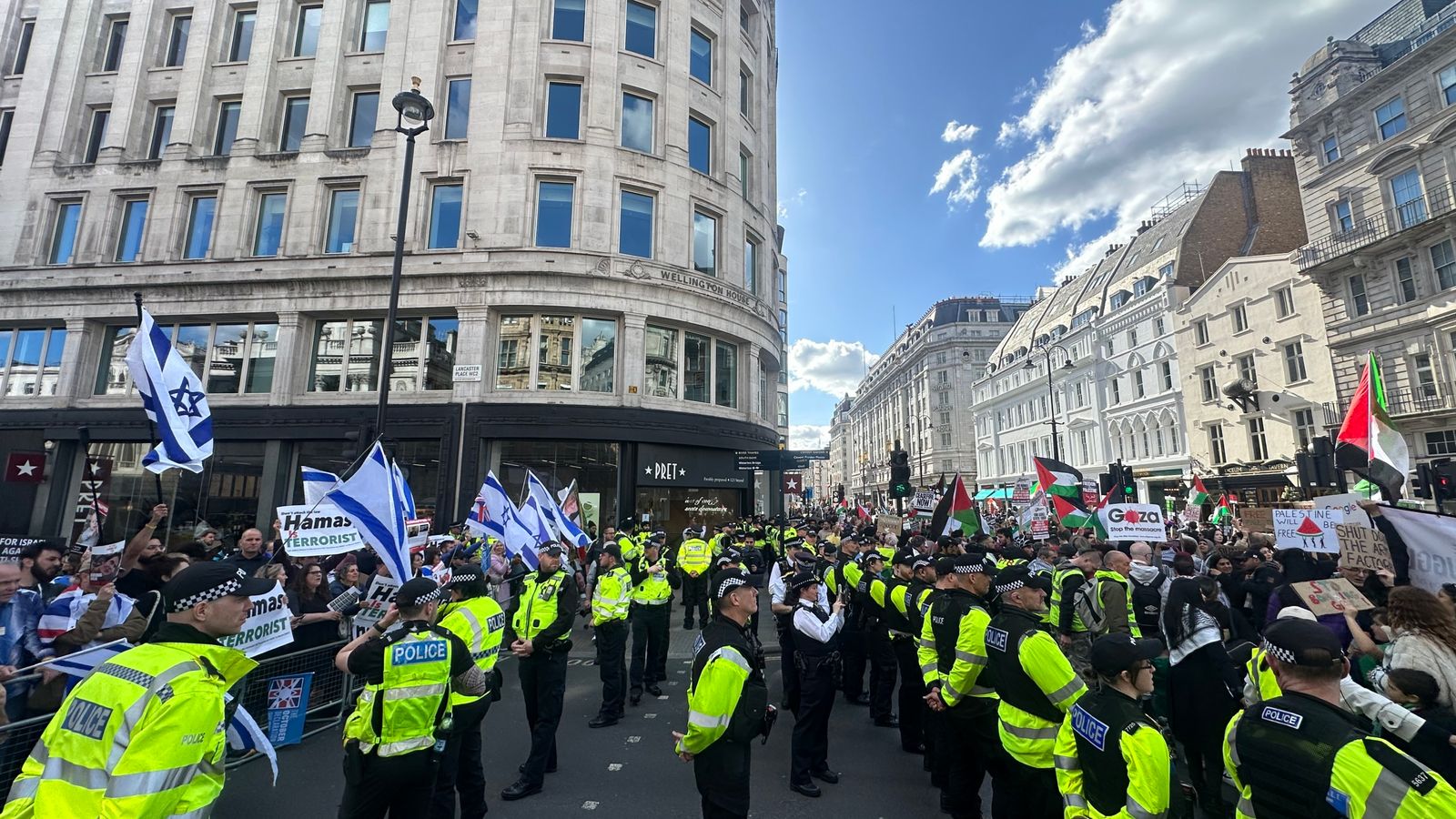 Rival Gaza protests in London seethed with mutual animosity - providing ...