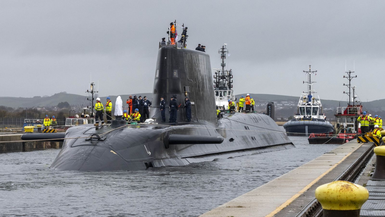 Sunak to announce 'next generation' of UK nuclear as he visits submarine shipyard in Barrow