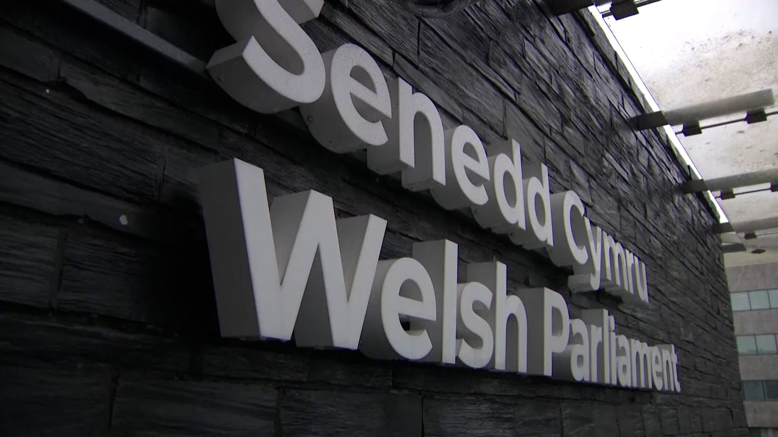 Квотите за равенство между половете в изборите в Welsh Senedd може да доведат до правни предизвикателства - доклад