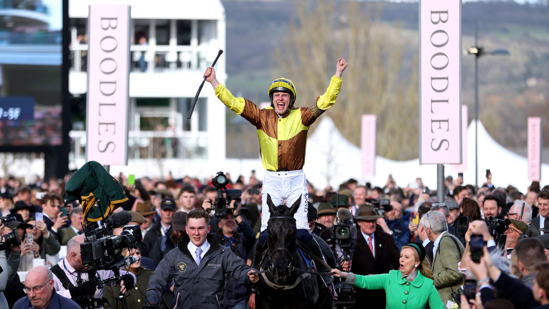 Dual Gold Cup hero Galopin Des Champs retired from racing