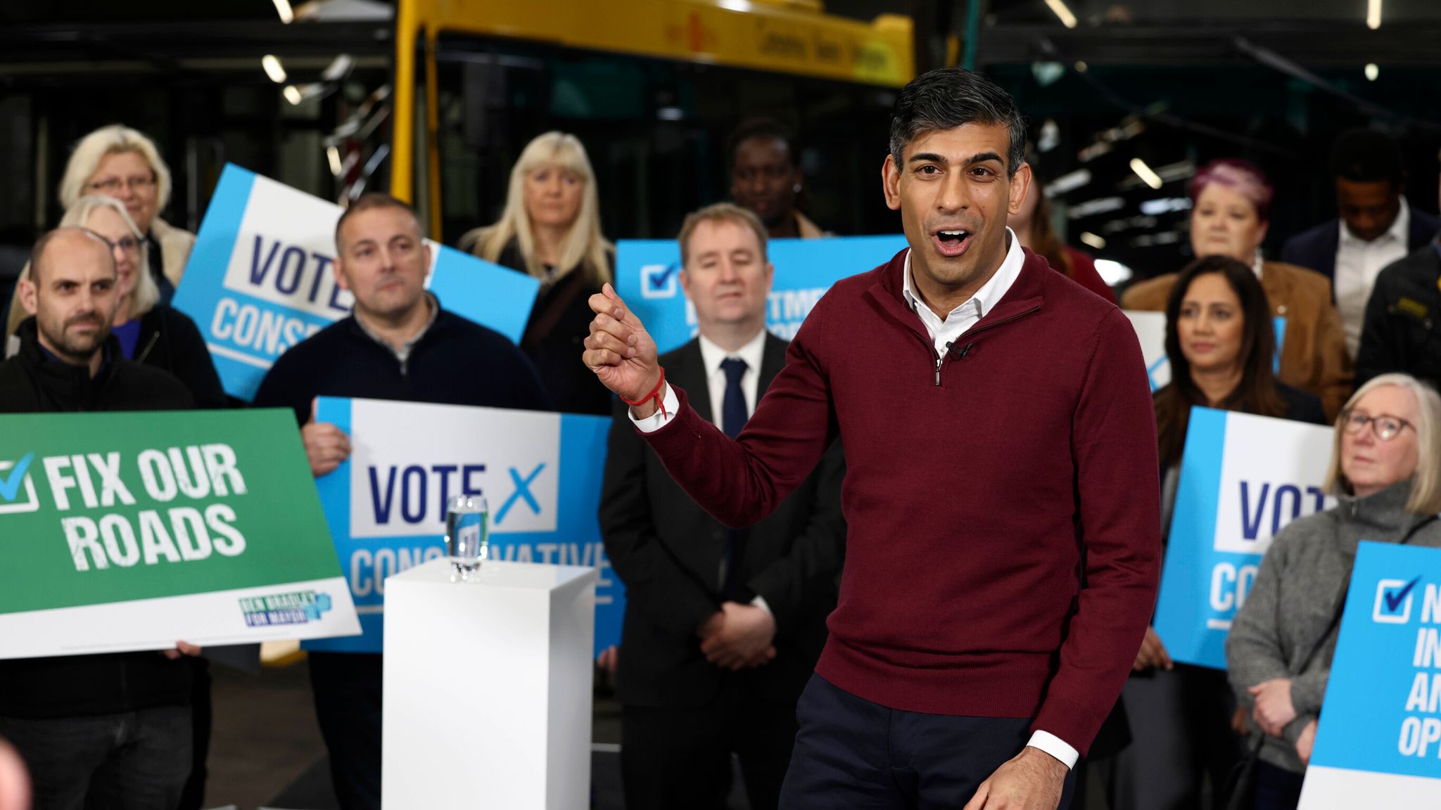 What does victory and defeat look like in the local elections for ...