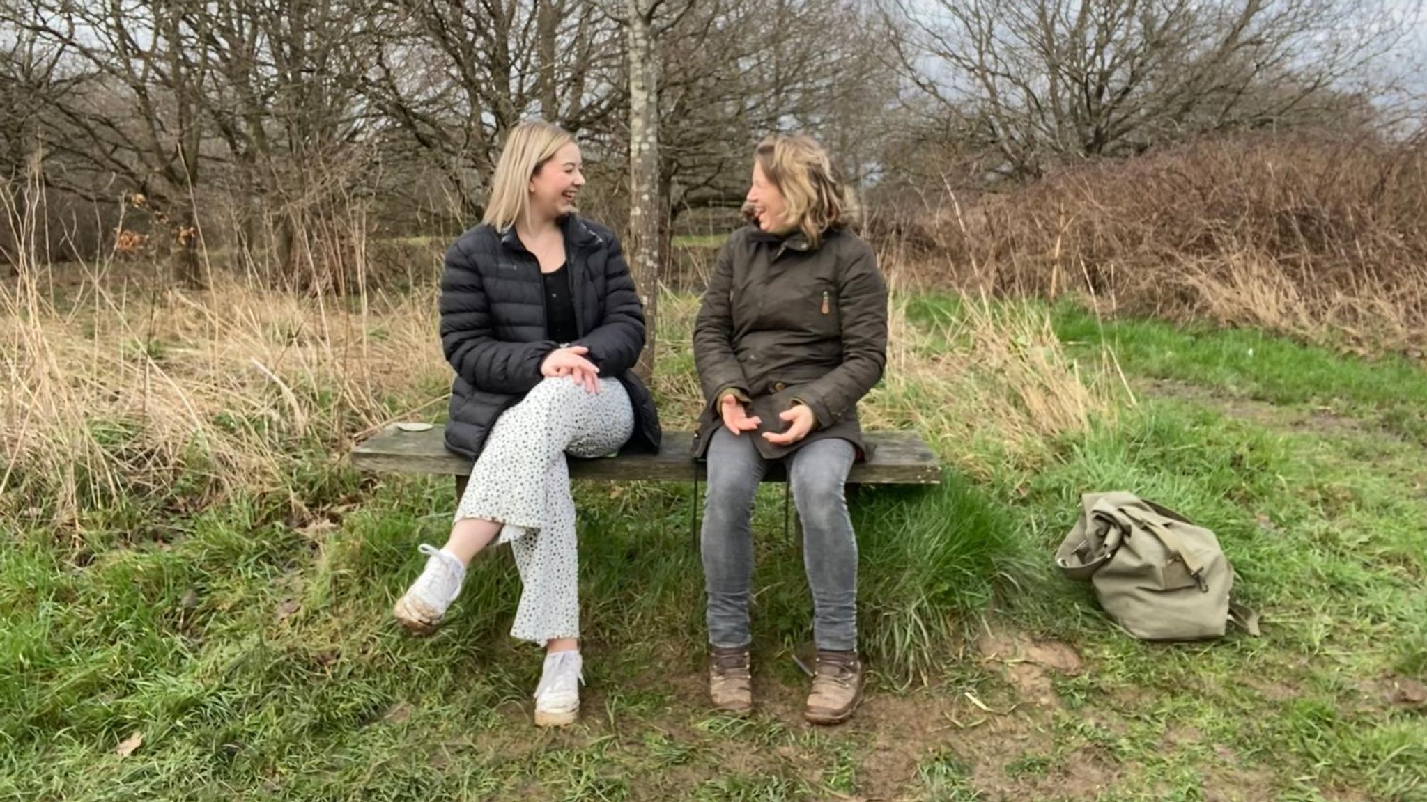 '£2,000 landed in my account' - The people who say they're manifesting ...