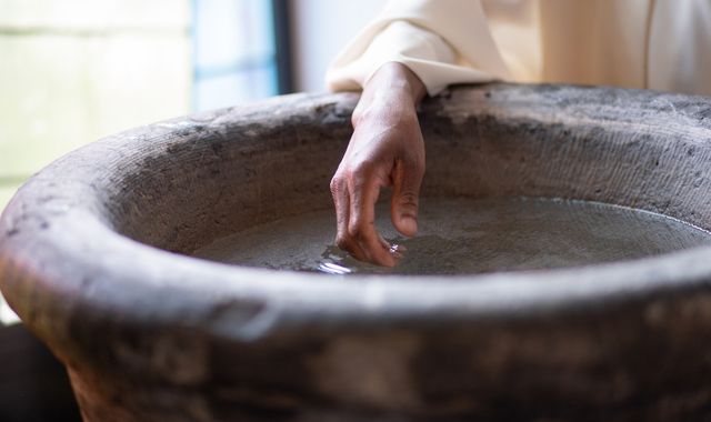 Groups of asylum seekers brought for baptism ever few weeks, former C of E vicar claims - Vimarsana News