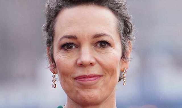 Olivia Colman: I'd be paid more if I was Oliver, says actress - as she hits out at gender pay gap - Vimarsana News