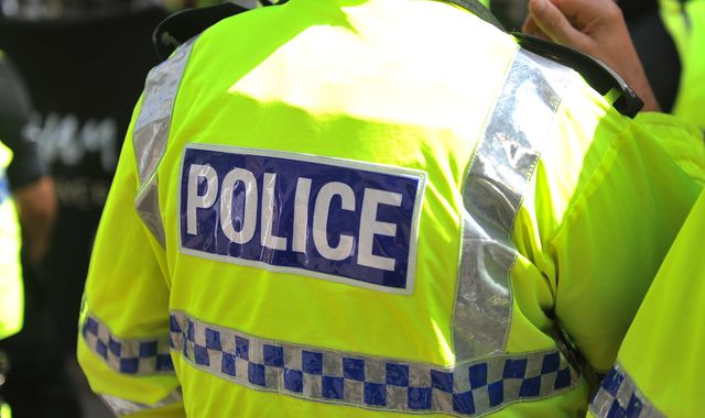 700 investigations launched after calls to Met Police anti-corruption service as... - Vimarsana News