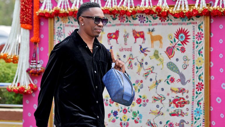 West Indies&#39; cricketer Dwayne Bravo arrives to attend pre-wedding celebrations of Anant Ambani and Radhika Merchant.
Pic: Reuters