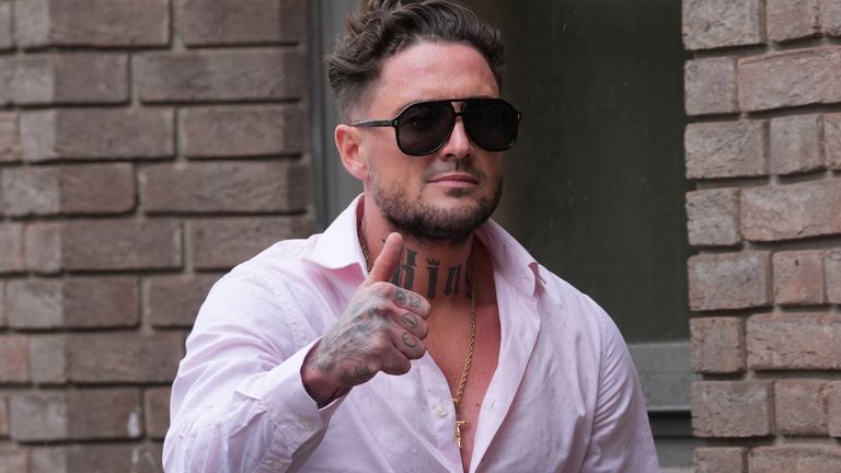 Stephen Bear gave a thumbs up as he arrived at the courthouse.  Photo: PA