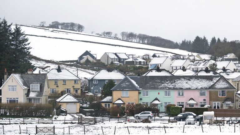 Snowy conditions on Dartmoor. Snow has fallen in parts of south-west England and Wales. Forecasters say an area of rain, sleet and hill snow is moving north across the UK as holidaymakers prepare to embark on Easter getaways. Picture date: Thursday March 28, 2024.
