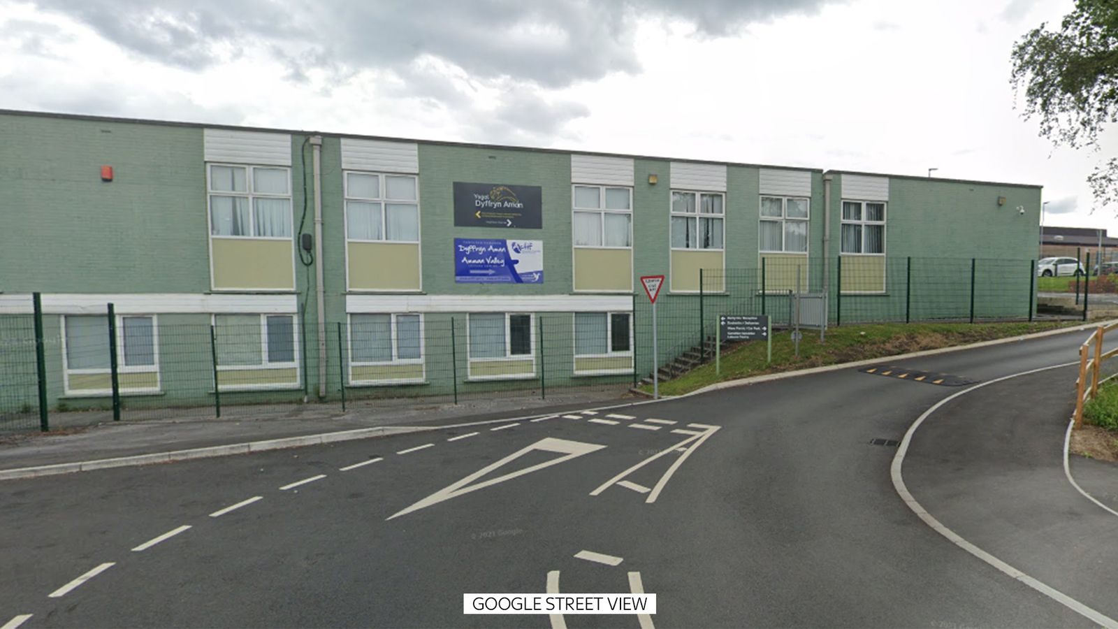 Three people hurt and one arrested during 'major incident' at school in Ammanford in West Wales