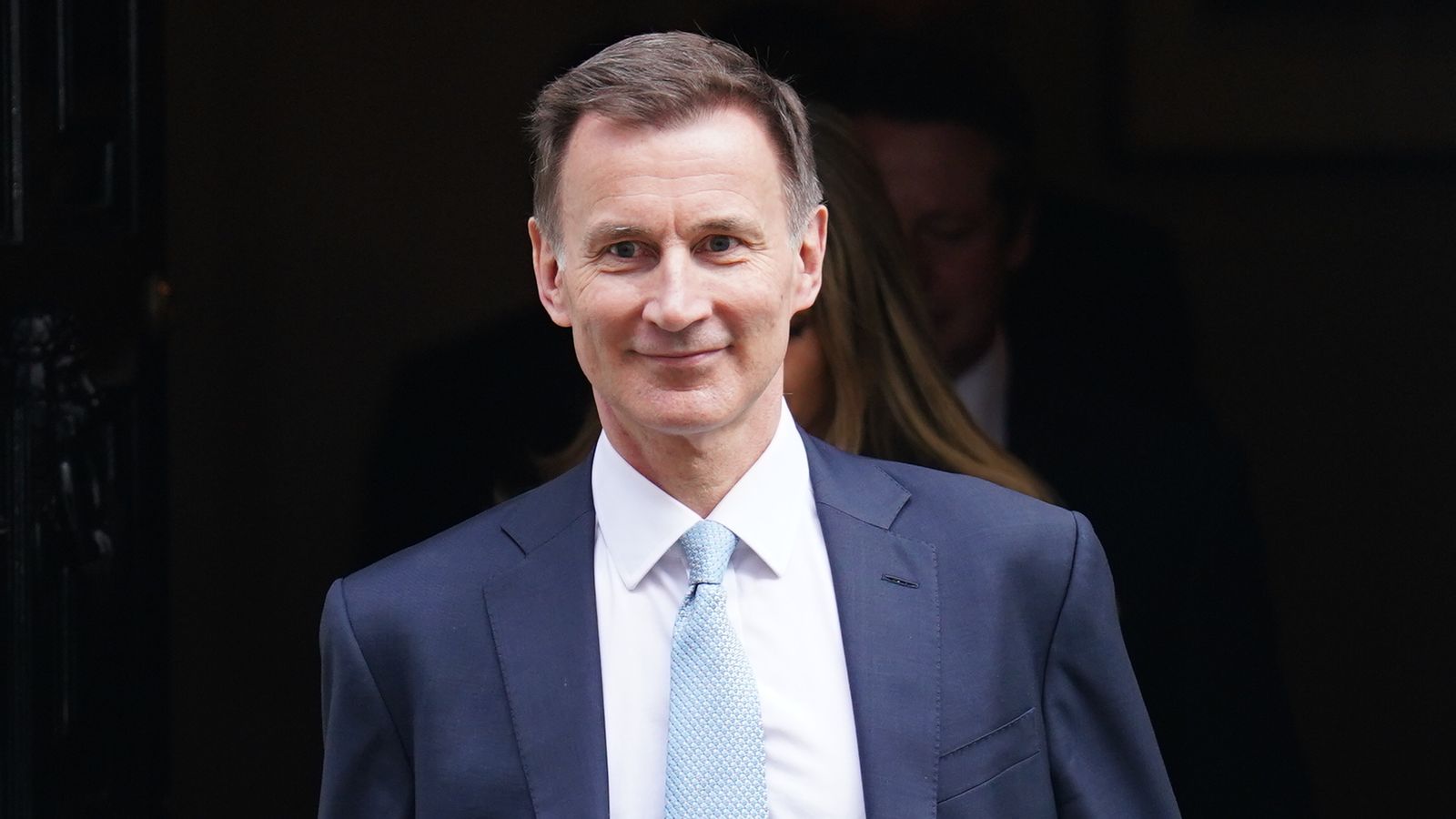 Jeremy Hunt to promise further tax cuts as pre-general election battle hots up