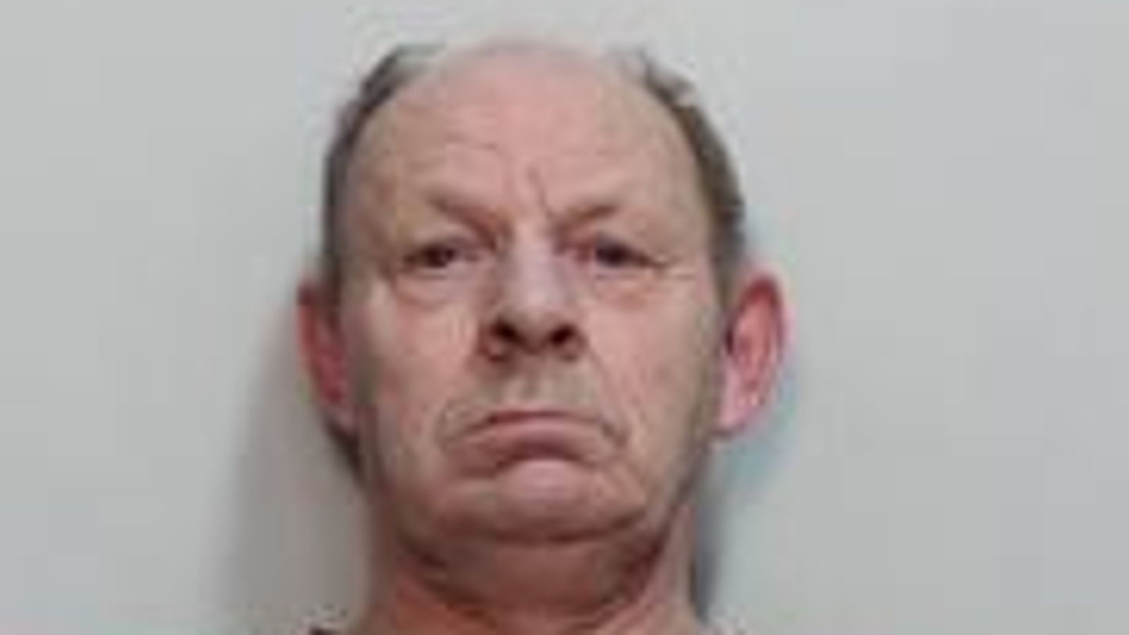 Чарлз Донъли осъден на девет години затвор за каталог от сексуални престъпления във Файф