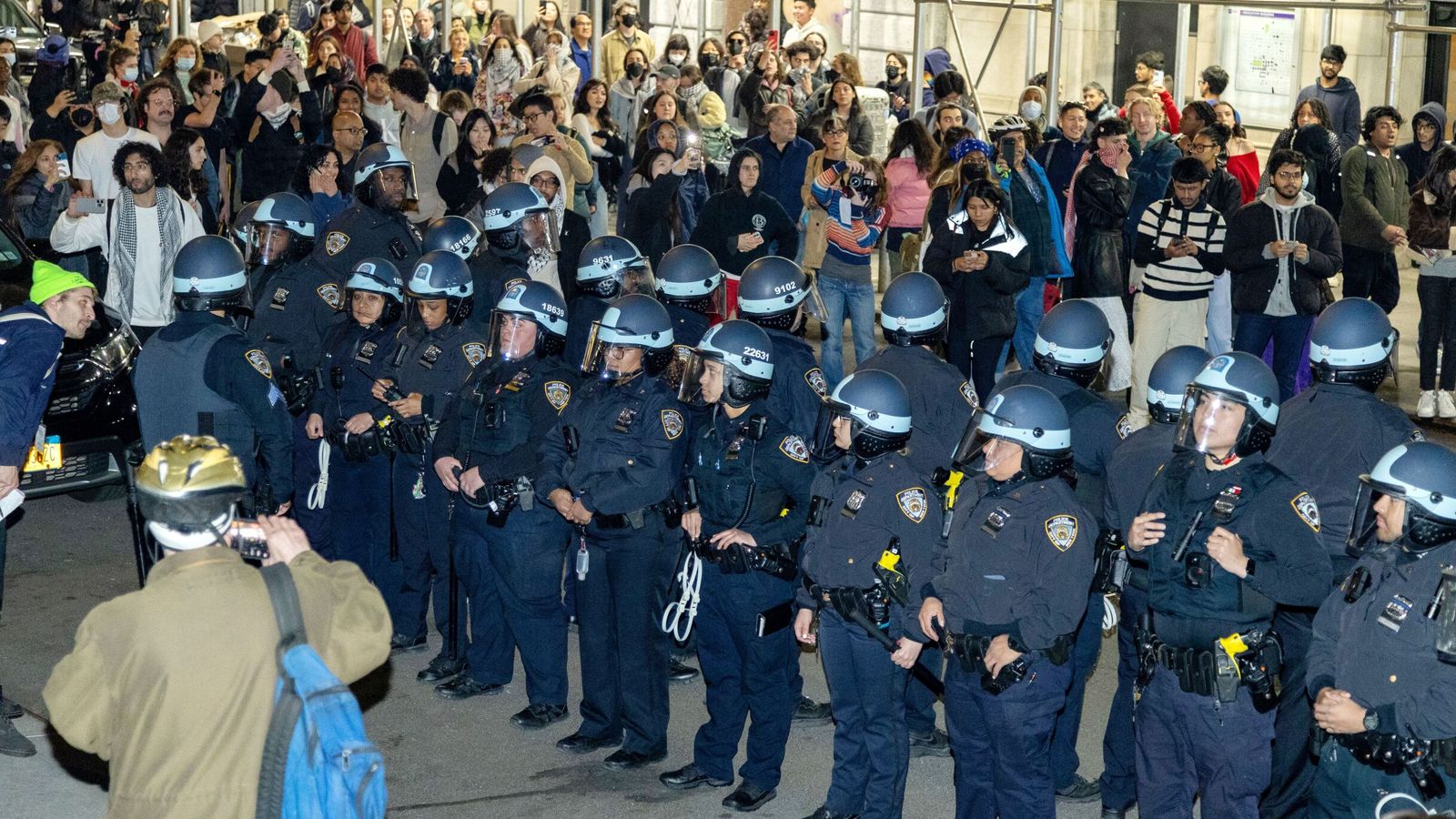 More than 100 arrested at New York University as campus protests spread ...