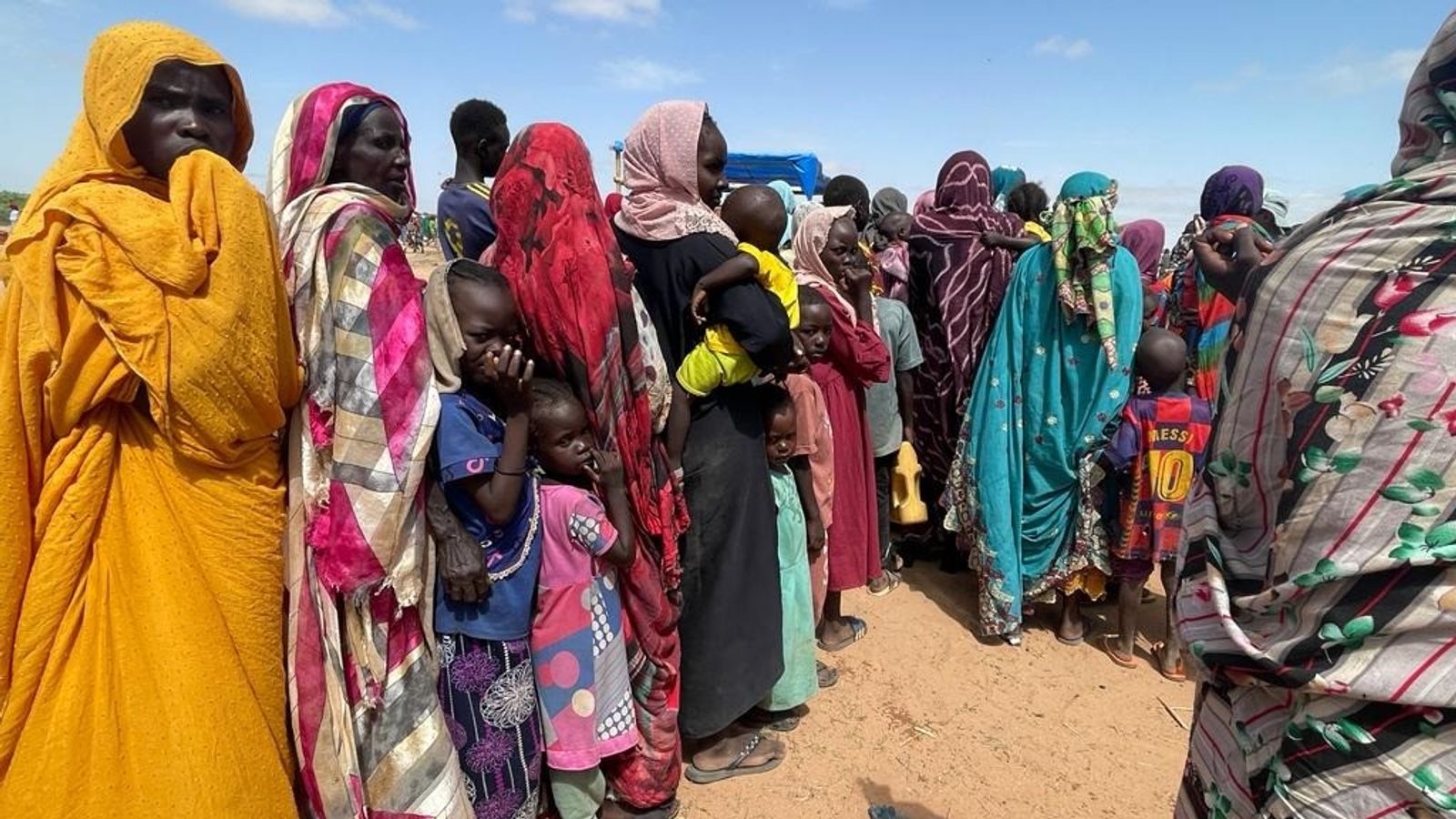 Sudan: Civilians trapped as UN warns of possible i