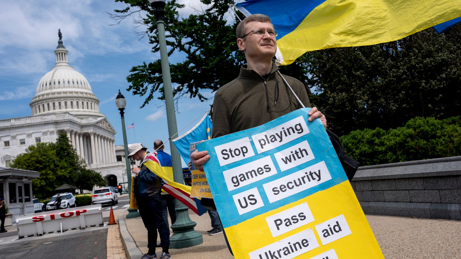 Какво означава пакетът от помощ на САЩ за войната в Украйна след дълбокото въздействие на забавянето