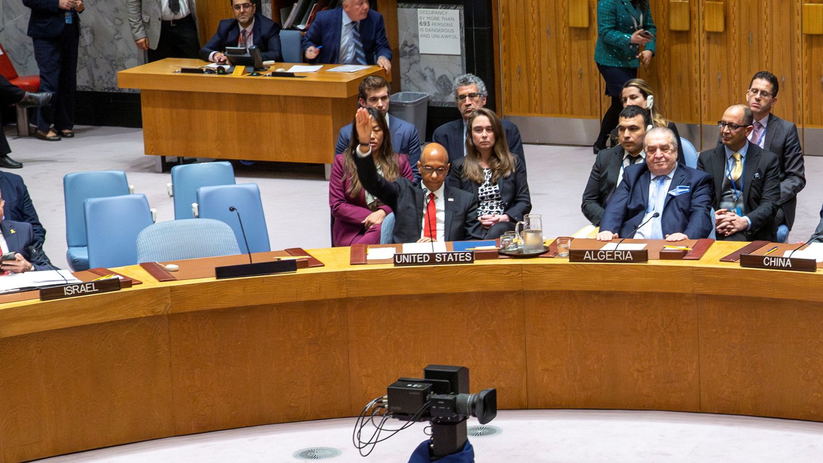 Middle East latest: US blocks UN from recognising a Palestinian state