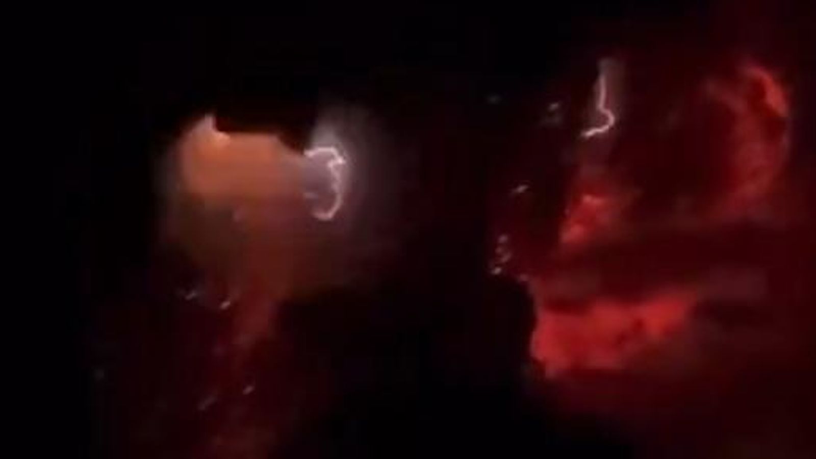 Indonesia Volcano eruption produces dramatic lightning show World News Sky News