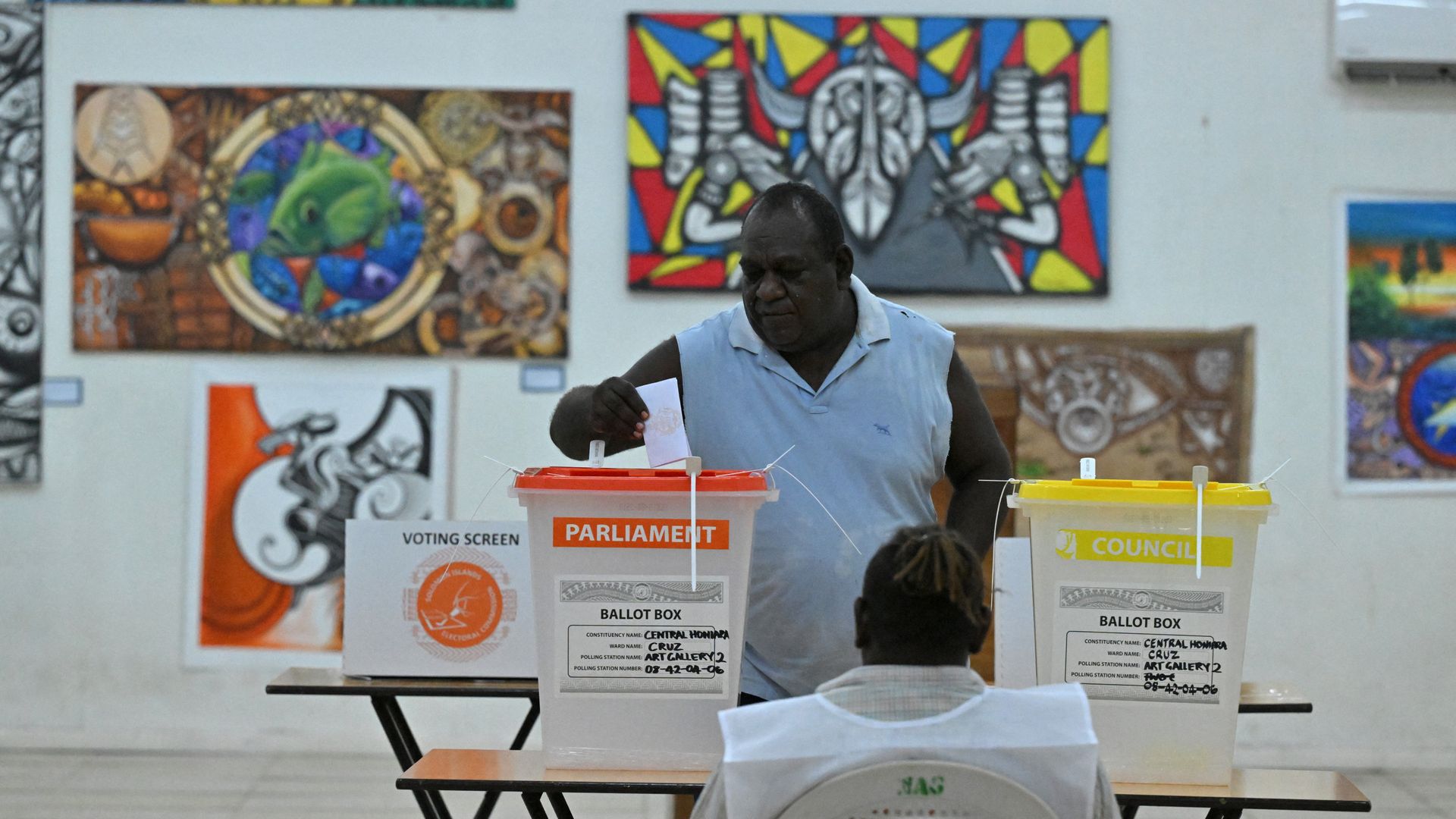 Solomon Islands opposition parties strike coalition in race to form government
