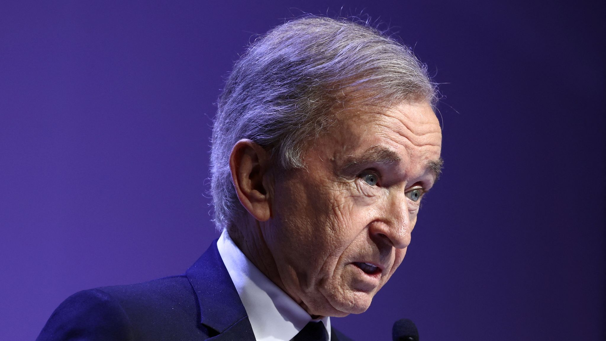 Government apologises after sharing Bernard Arnault's email address in