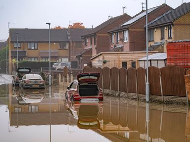 Storm Babet - The Latest News from the UK and Around the World | Sky News