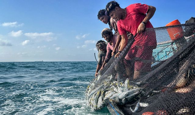 'We are Arabs and our blood is one': Yemeni fishermen face threat of Houthi attack - but on Gaza they are firmly behind the militants - Vimarsana News