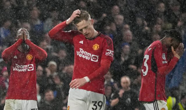 Erik Ten Hag Manchester United Boss Laments Poor Decision Making In