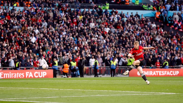 Manchester United's Rasmus Hoylund scores the winning penalty in the FA Cup semi-finals. Picture: Nigel French/PA Wire