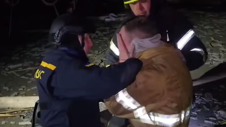 Firefighter in Kharkiv cries as he learns of father&#39;s death 