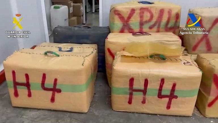 Police seize 25 tonnes of hashish
