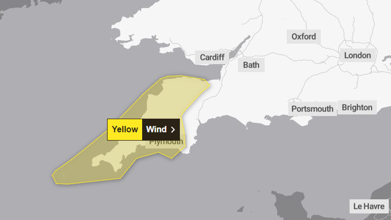 Weather warning in effect for Monday 8 April, risk to life is low