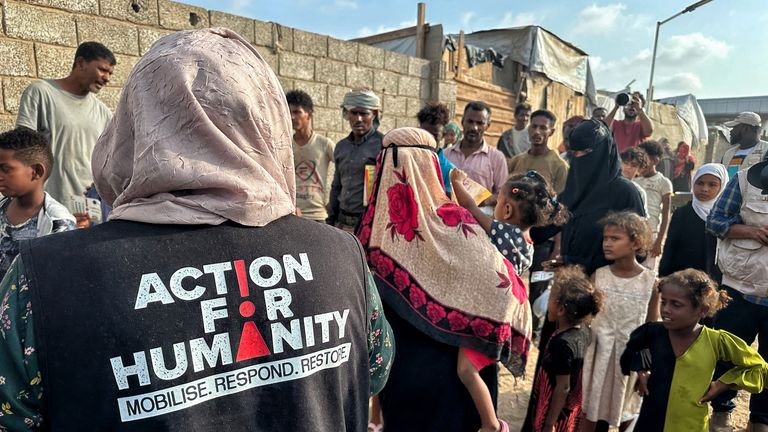 People queuing for food in Yemen