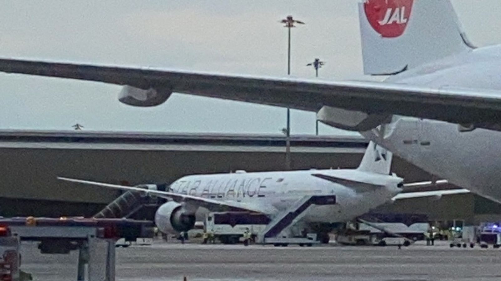 Singapore Airlines: One dead after severe turbulence forces flight from London Heathrow to land in Bangkok