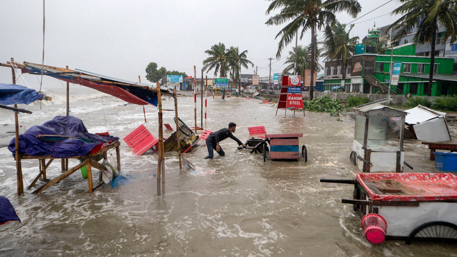 Deadly Cyclone Remal batters coast of Bangladesh | World News | Sky News