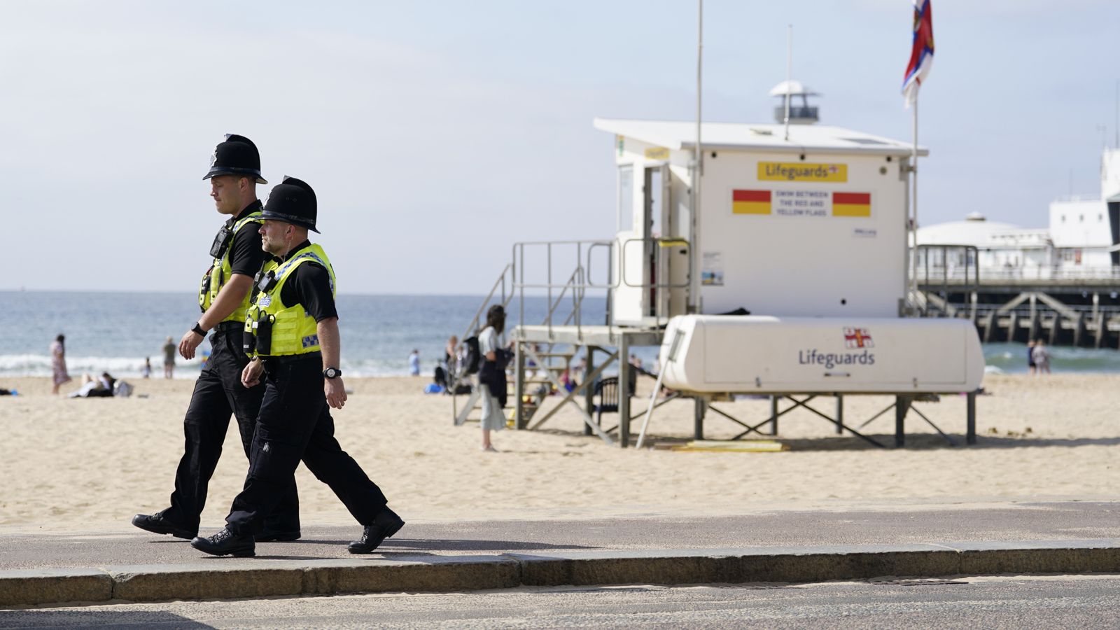 Bournemouth: Boy, 17, arrested on suspicion of murder after woman stabbed to death on beach