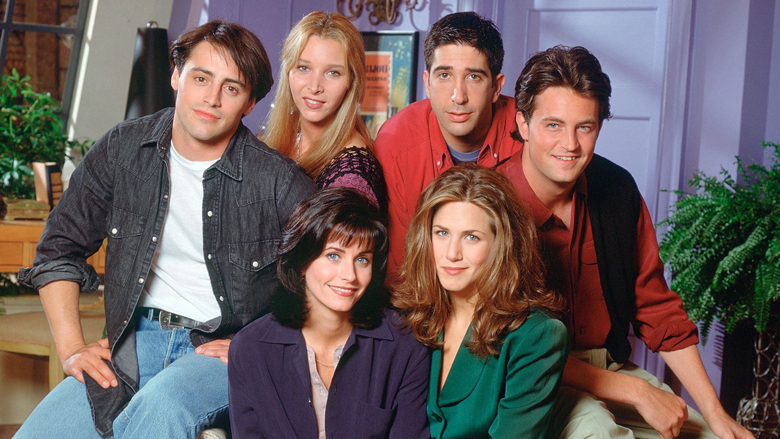 Създателите на Friends разкриват, че сценариите на последния епизод са изтекли от вътрешен човек през 2004 г.