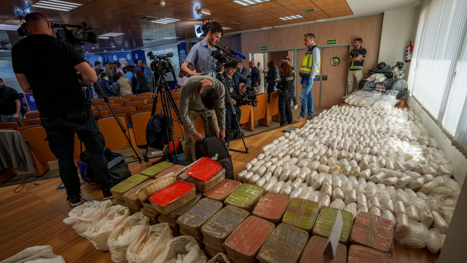 1.8 tonnes of methamphetamine seized from major Mexican drugs cartel ...