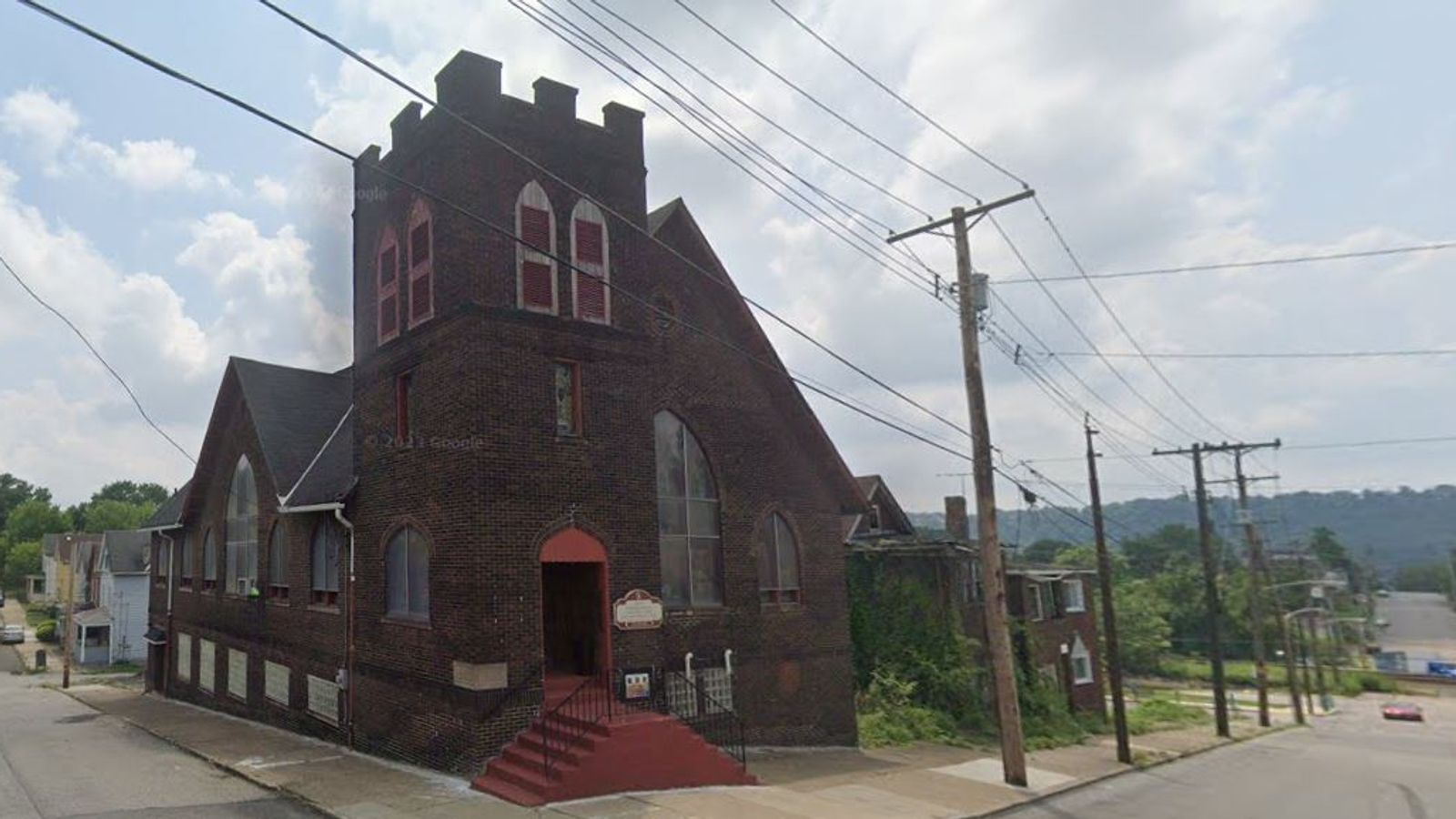 Pennsylvania: Man's gun fails to fire after trying to shoot pastor during church sermon