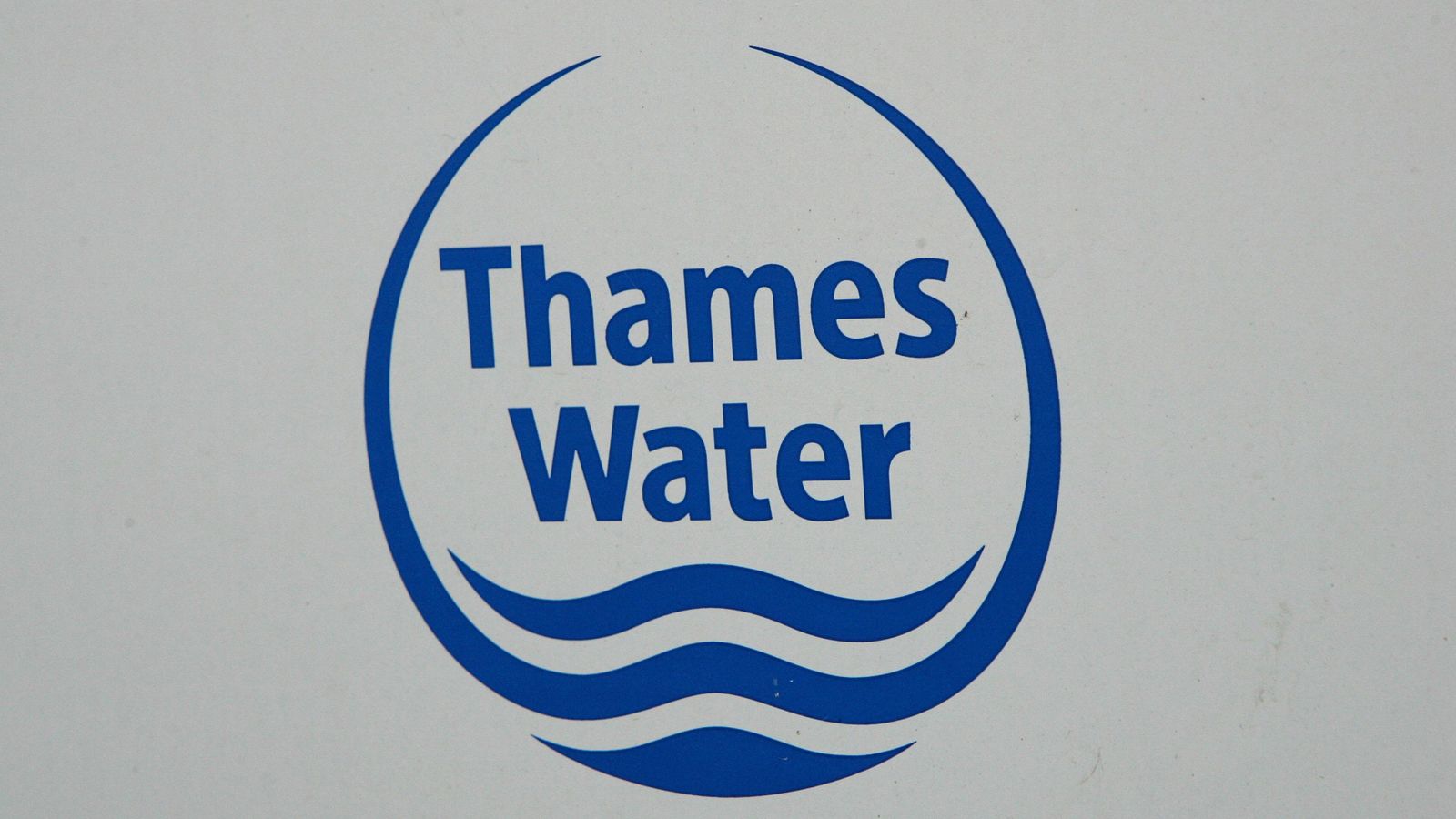 Investment Giant KKR Wades Into Thames Water Survival Battle Money Investment Giant KKR Wades Into Thames Water Survival Battle Money