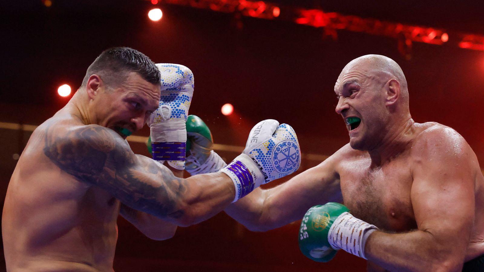 Fight date set for Tyson Fury's rematch with Oleksandr Usyk World