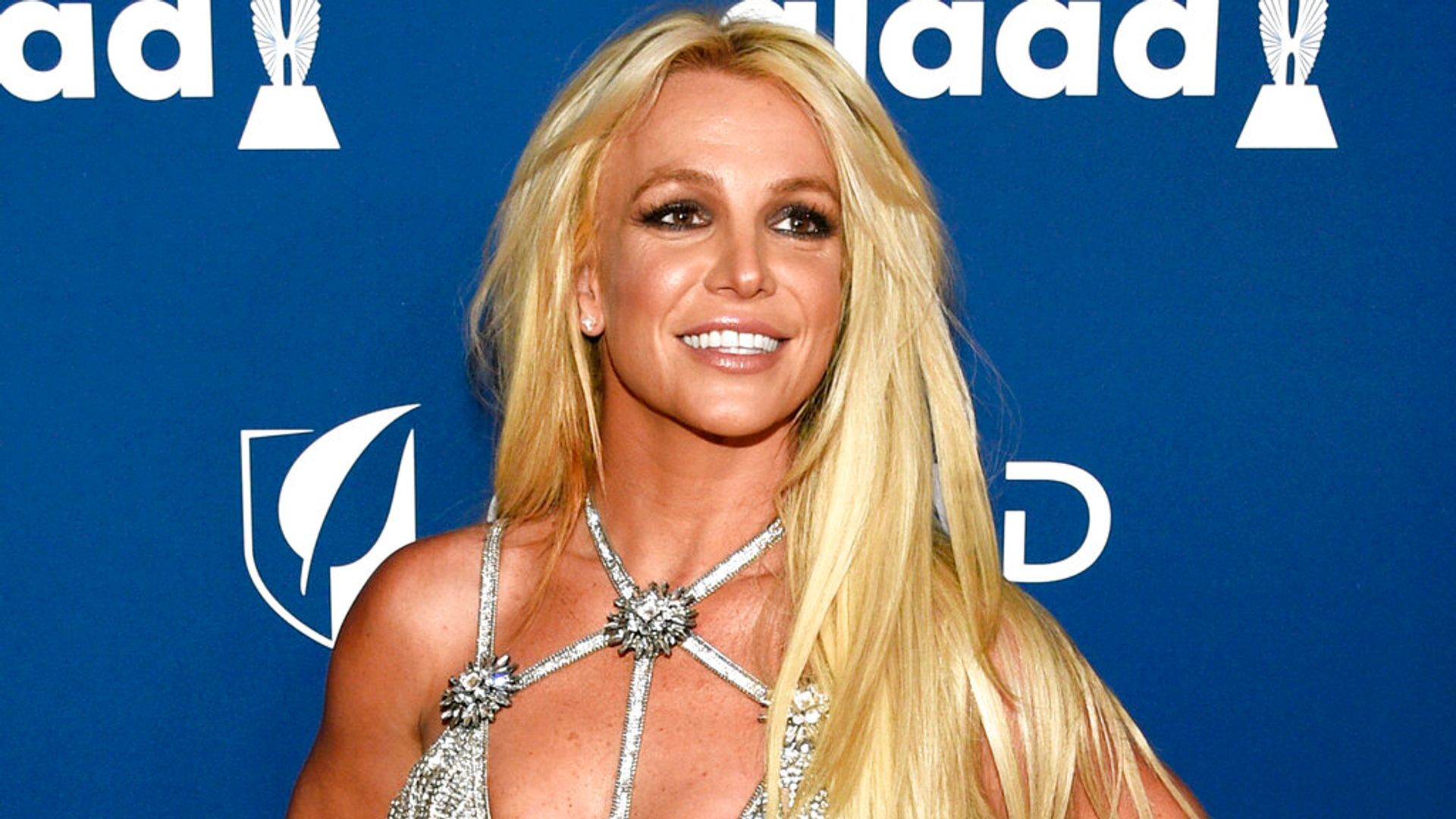 Britney Spears says paramedics turned up 'illegally' after twisting her ankle