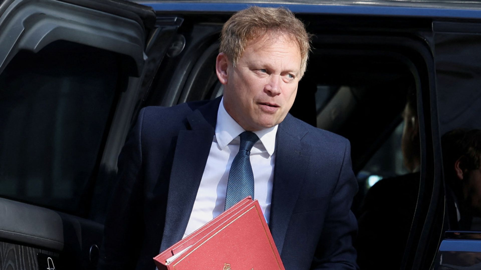 Grant Shapps 'angry' over infected blood scandal...