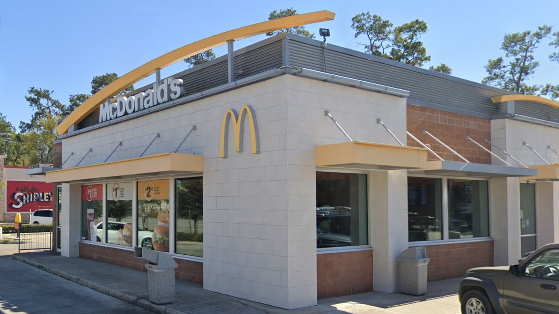 Angry McDonald's customer who wanted refund shoots and kills lawyer