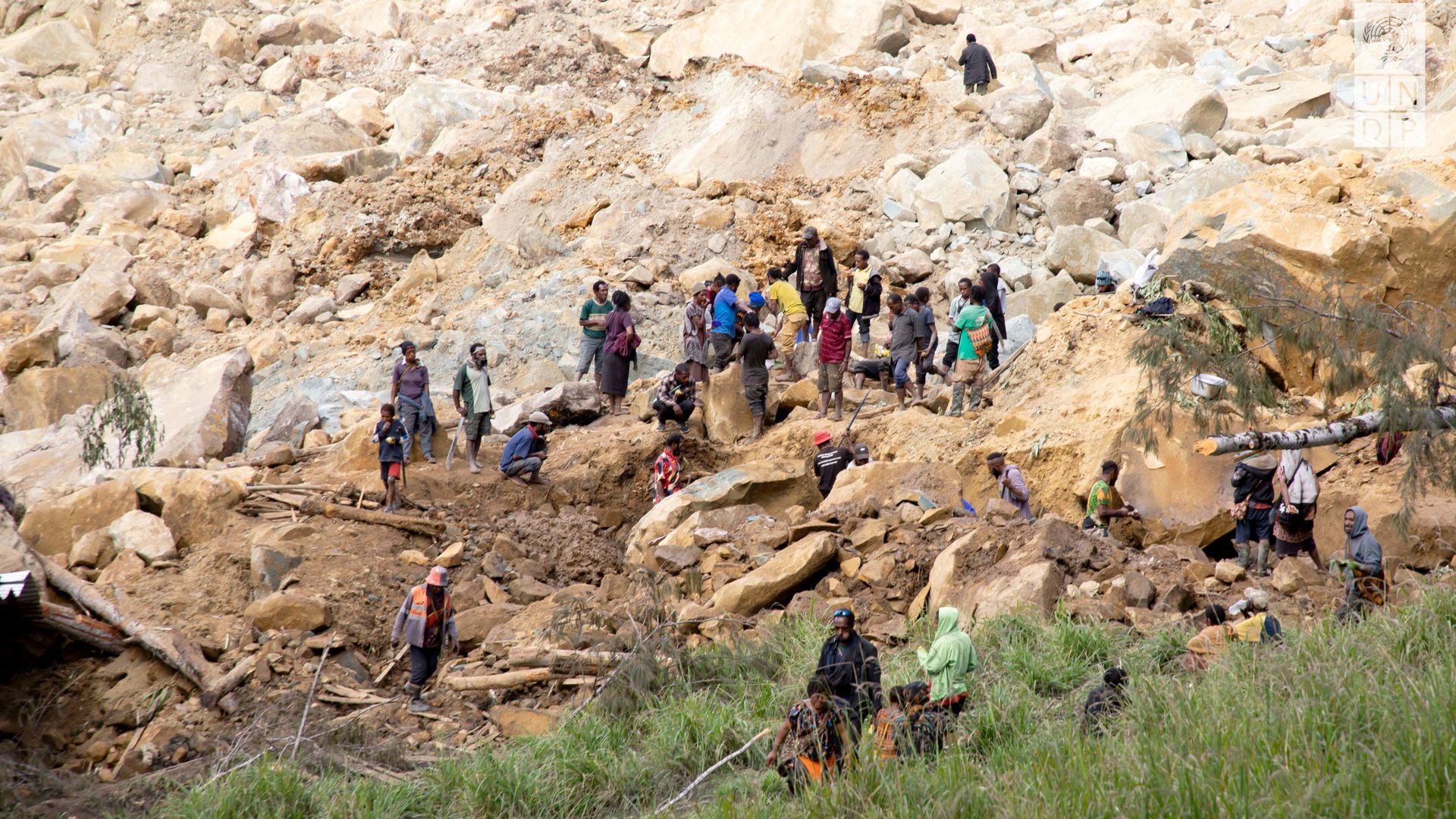 Evacuation order as fears of another landslide grow - more than 2,000 buried in initial rockfall...