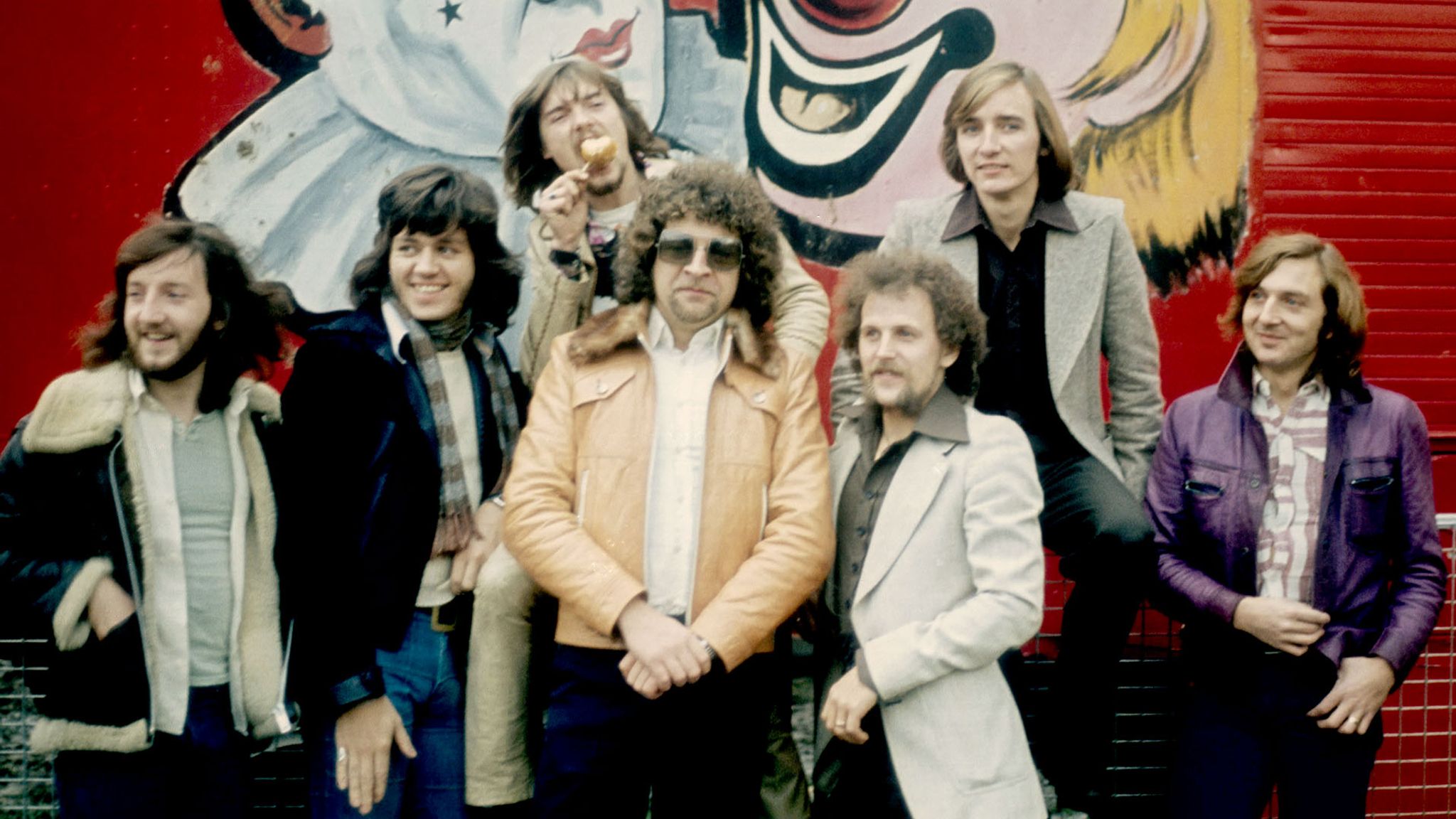 Richard Tandy: Electric Light Orchestra keyboardist dies aged 76 | Ents ...