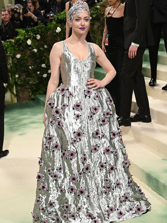 Photo by: DPRF/STAR MAX/IPx 2024 5/6/24 Amanda Seyfried at the 2024 Costume Institute Benefit Gala celebrating "Sleeping Beauties: Reawakening Fashion," held on May 6, 2024 at The Metropolitan Museum of Art in New York City.