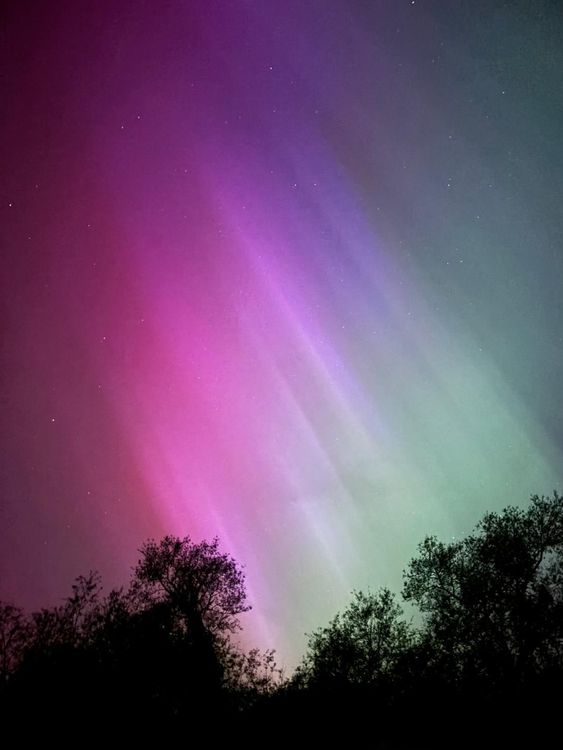 Northern Lights from Kirtlington Quarry, Oxfordshire. Pic: Ollie Cavey