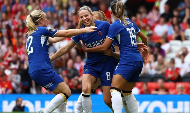 Chelsea win fifth Women's Super League title in a row after beating Manchester United 6-0 in Emma Hayes' last match - Vimarsana News